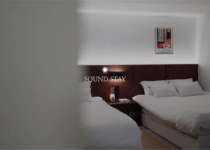 Sound Stay, 1 Minute Walk From Sillim Station, Netflix, 2 Queen-Sized Beds, Hongdae 20 Minutes, Remodeling